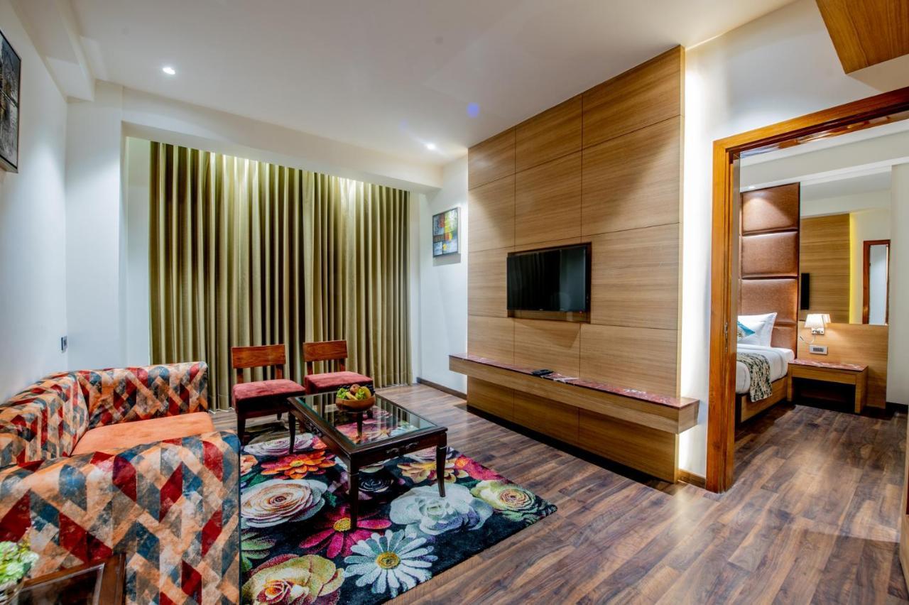 Best Western La Vista Патханкот Экстерьер фото