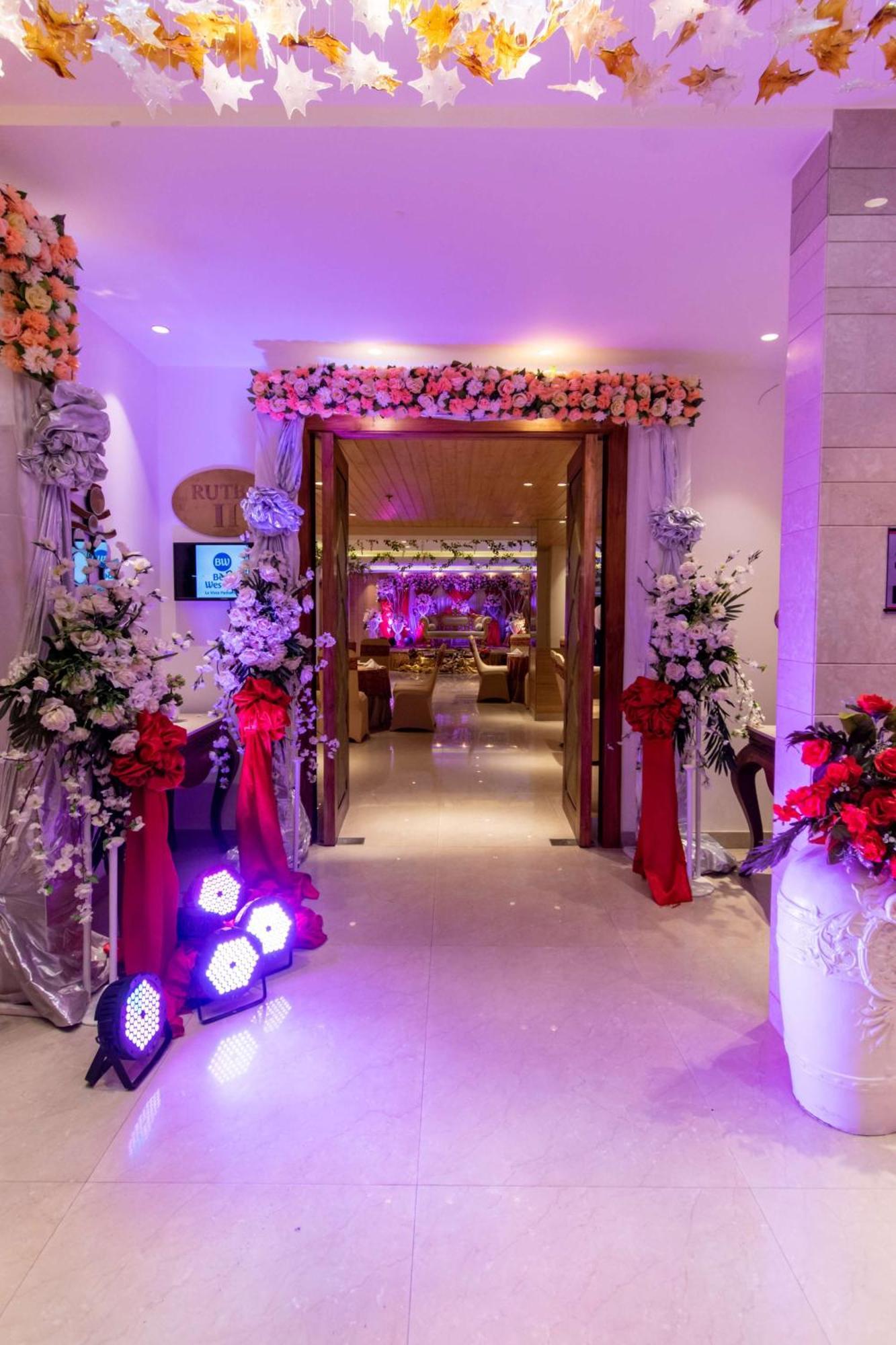 Best Western La Vista Патханкот Экстерьер фото