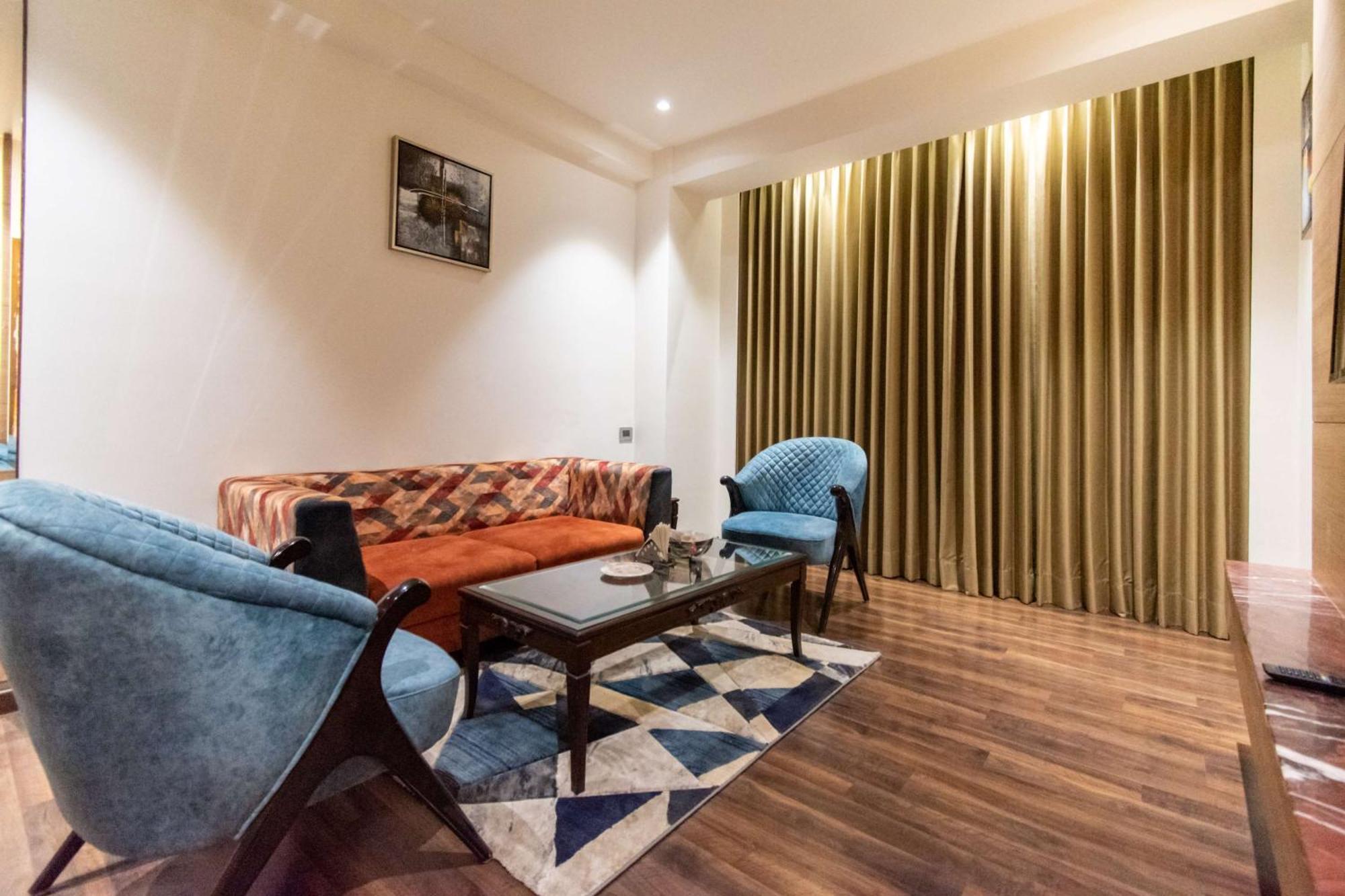 Best Western La Vista Патханкот Экстерьер фото